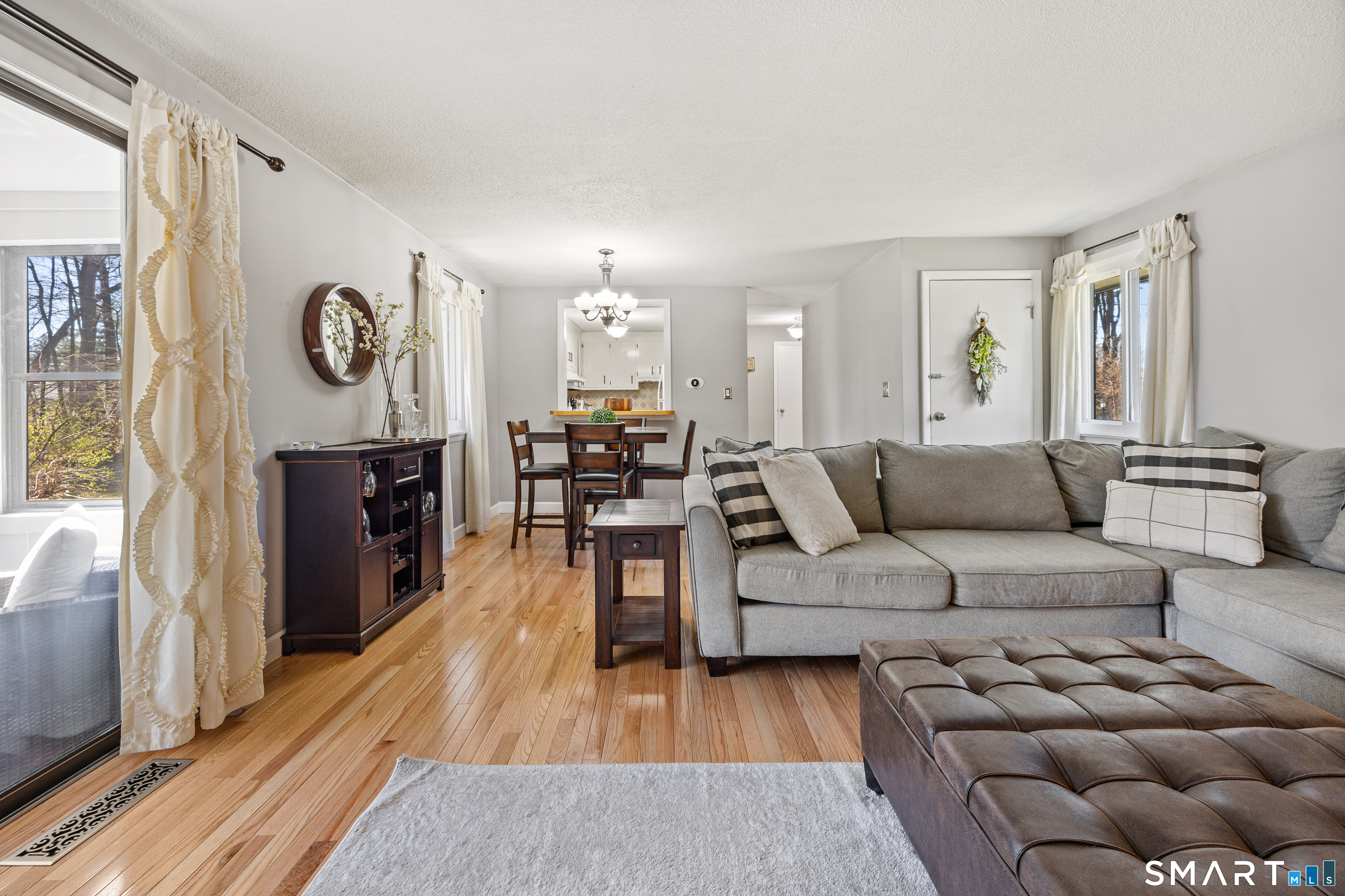 42 Northampton Lane Plainville CT 06062