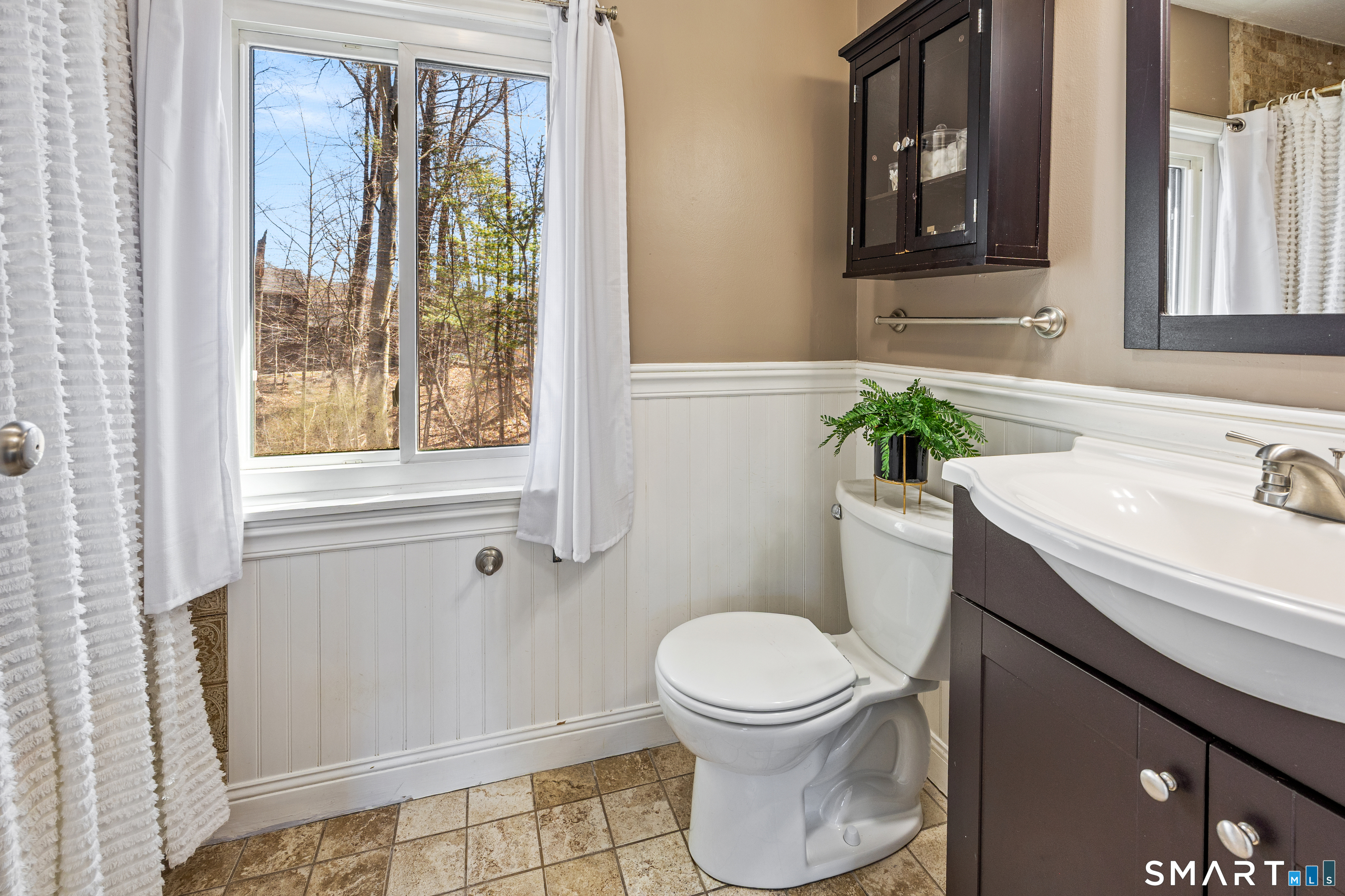 42 Northampton Lane Plainville CT 06062