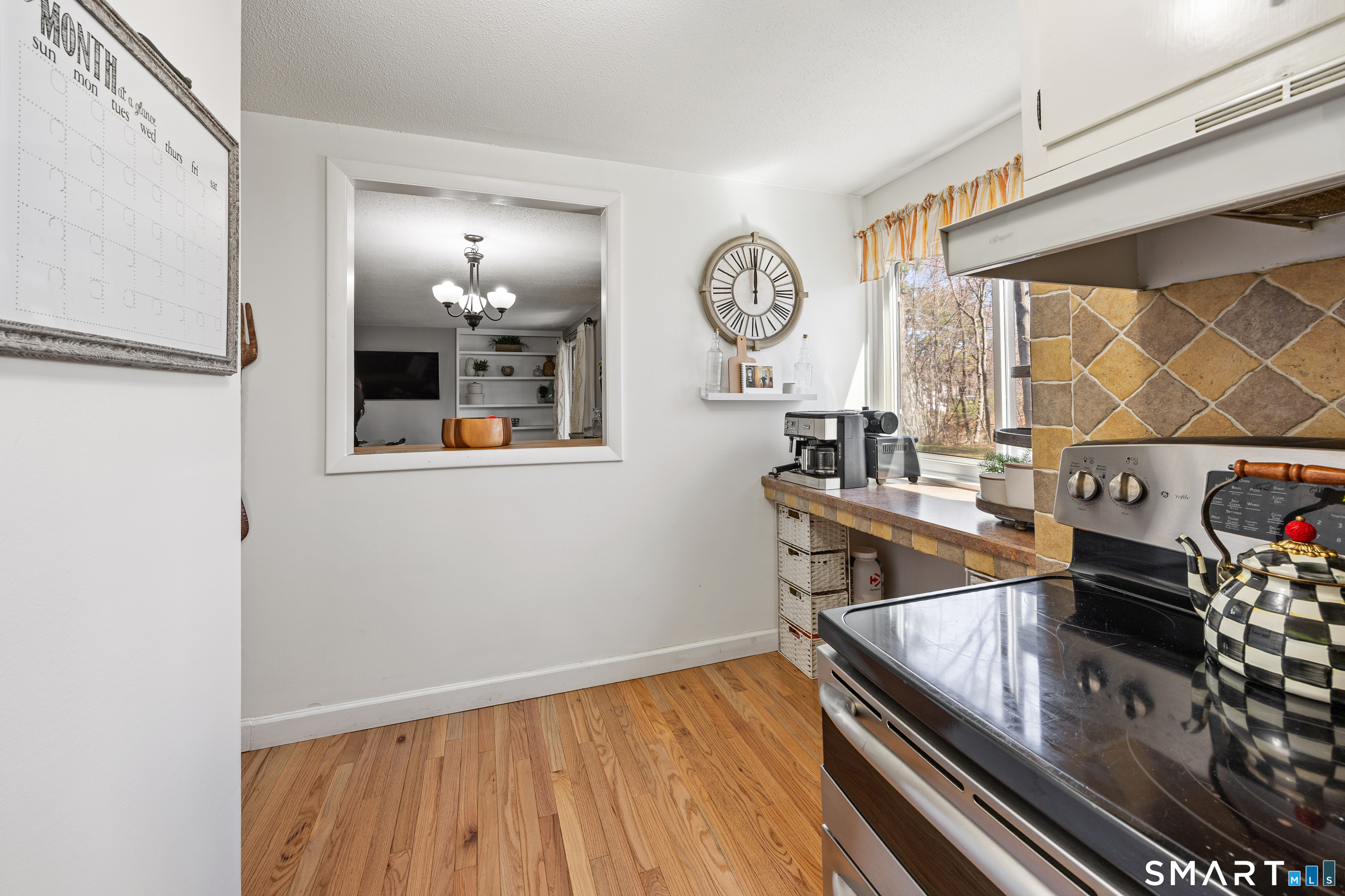 42 Northampton Lane Plainville CT 06062