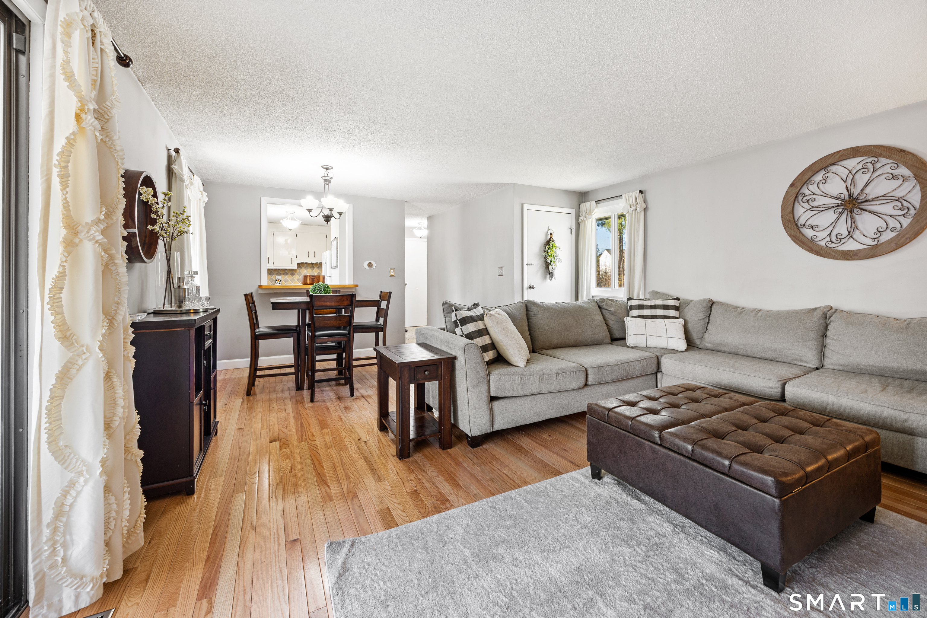 42 Northampton Lane Plainville CT 06062
