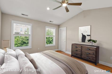 11 Village Crossing East Lyme CT 06357
