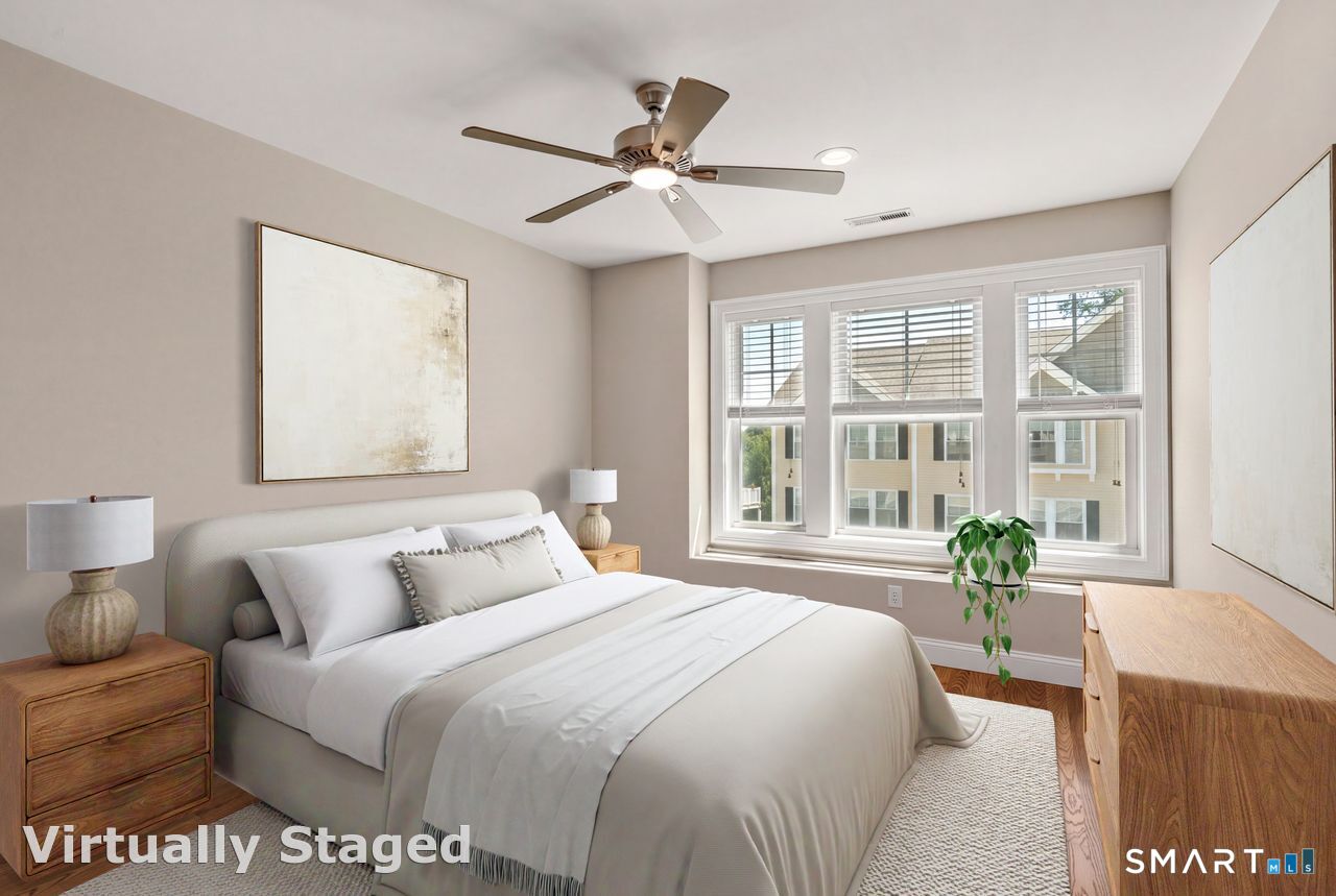 11 Village Crossing East Lyme CT 06357