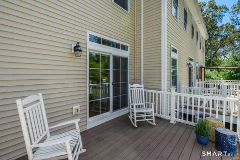 11 Village Crossing East Lyme CT 06357