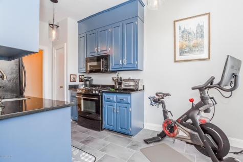 47 Lafayette Place Greenwich CT 06830