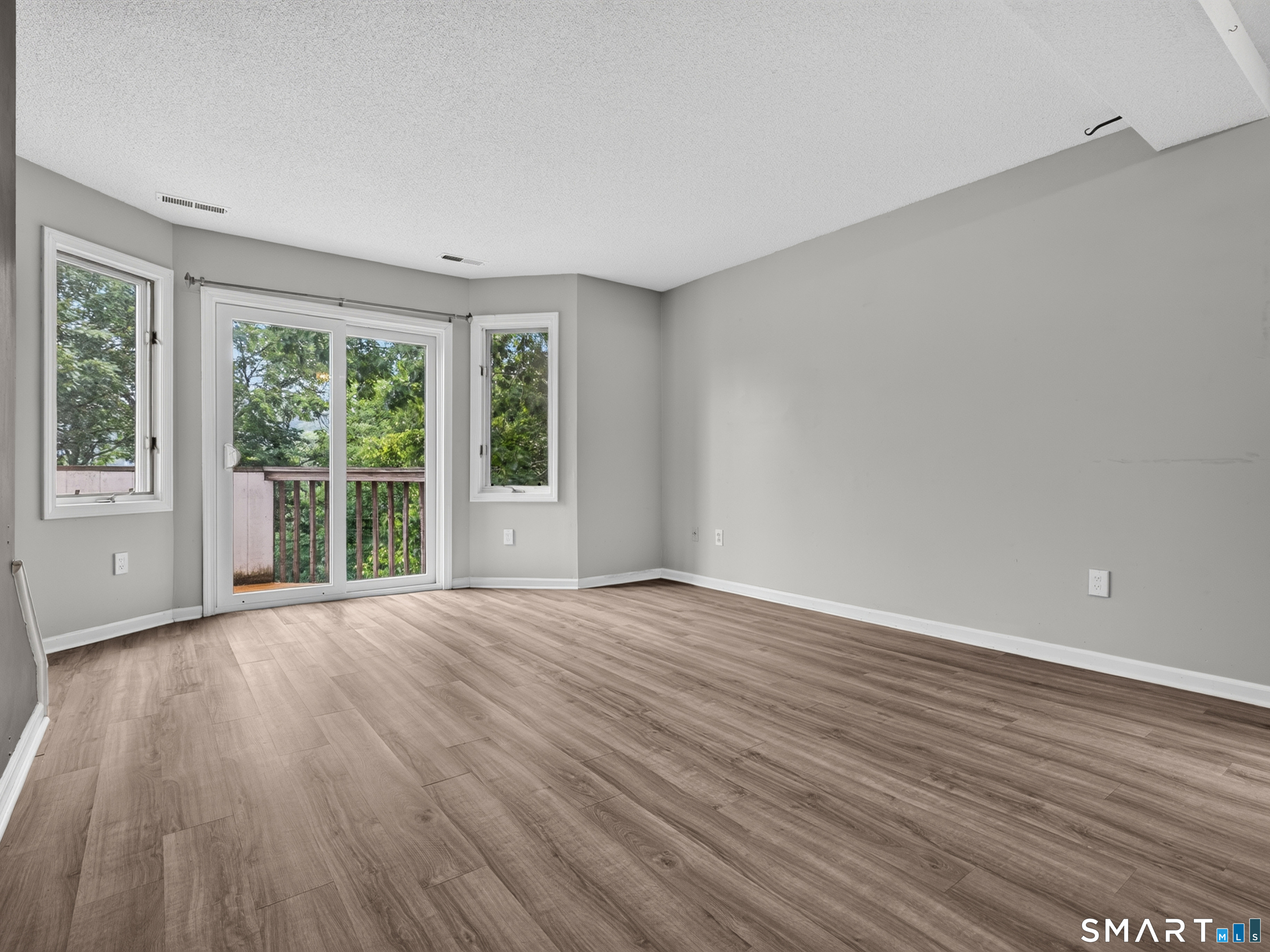 173 Russo Avenue East Haven CT 06512