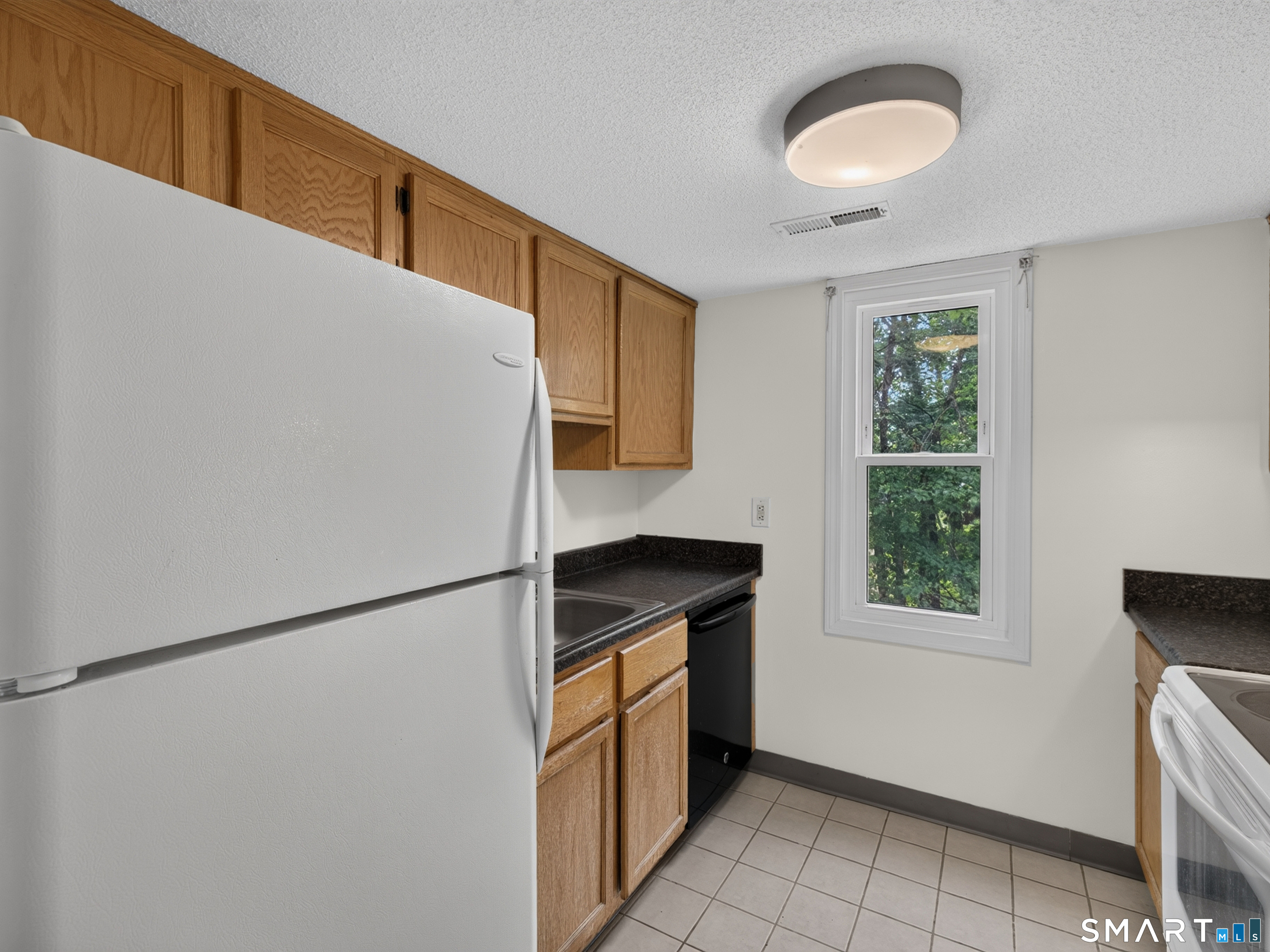 173 Russo Avenue East Haven CT 06512