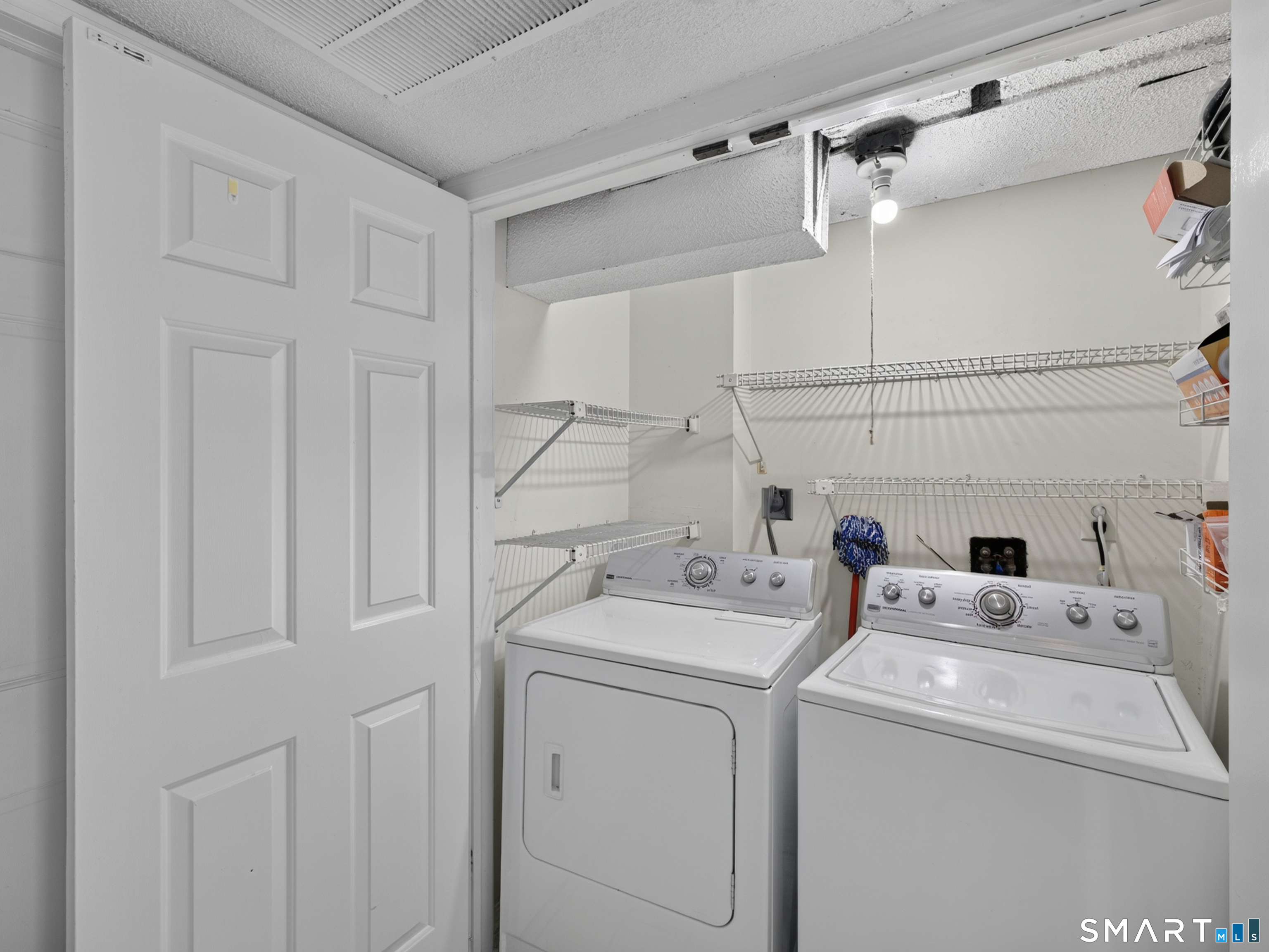 173 Russo Avenue East Haven CT 06512