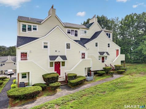 173 Russo Avenue East Haven CT 06512