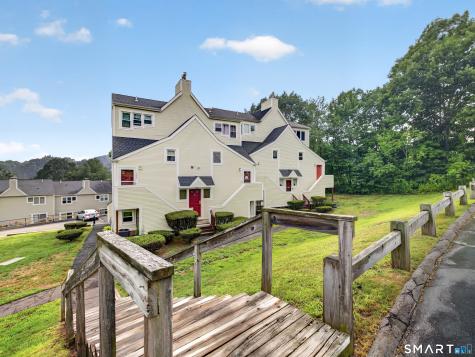 173 Russo Avenue East Haven CT 06512