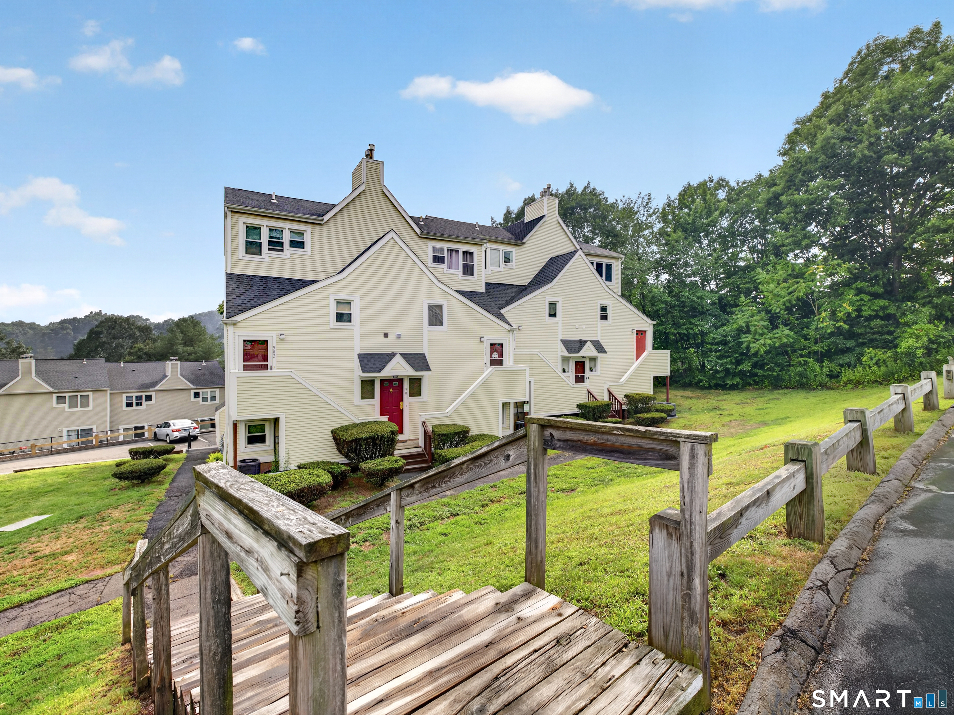 173 Russo Avenue East Haven CT 06512