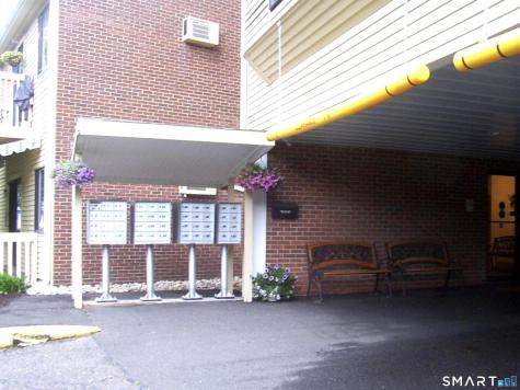 40 Firetown Road Simsbury CT 06070
