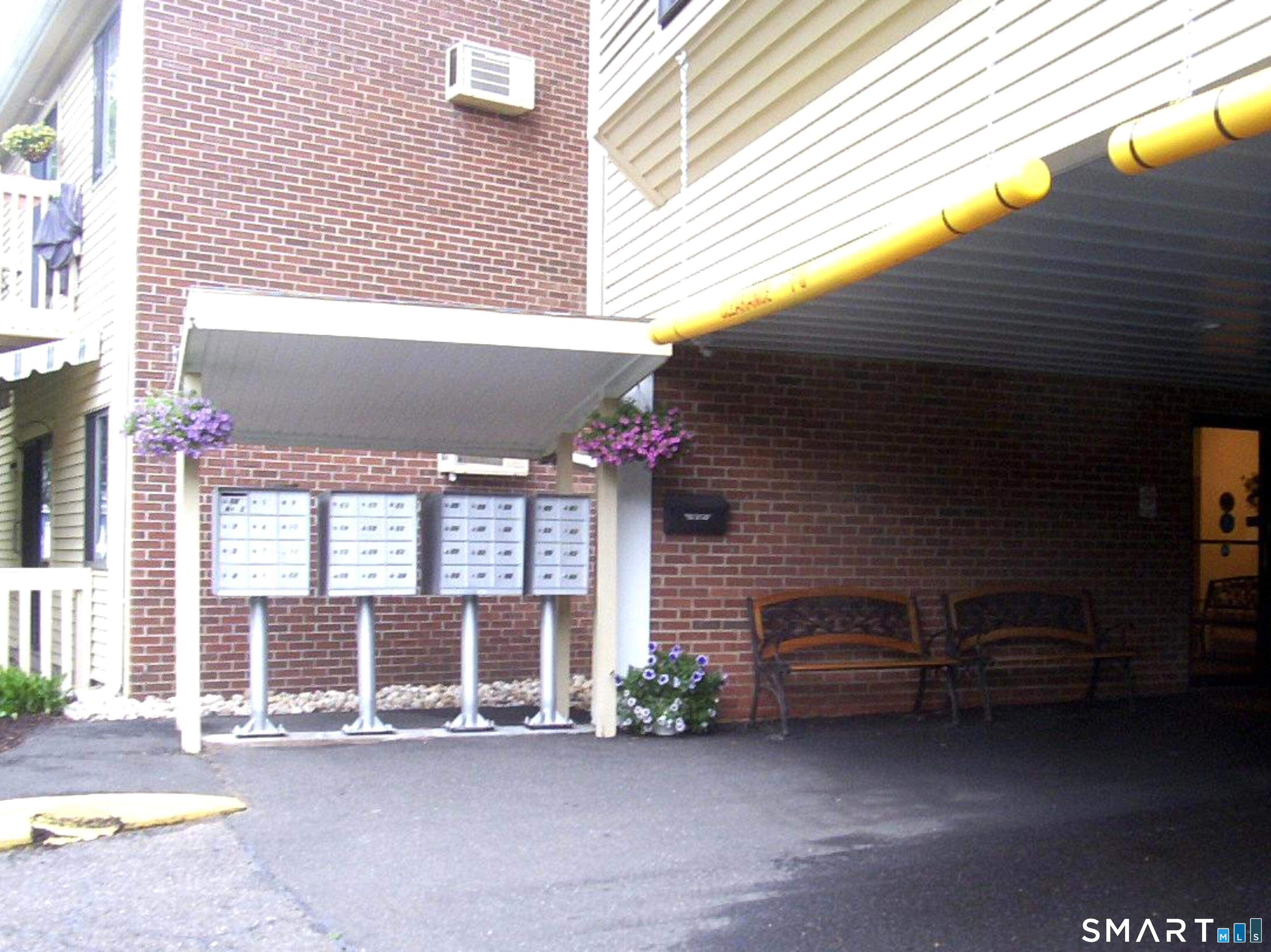 40 Firetown Road Simsbury CT 06070