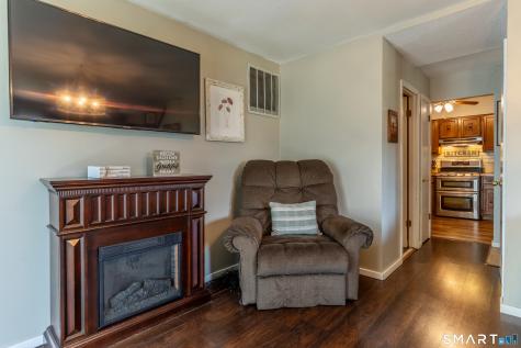 94 Cottonwood Road Newington CT 06111