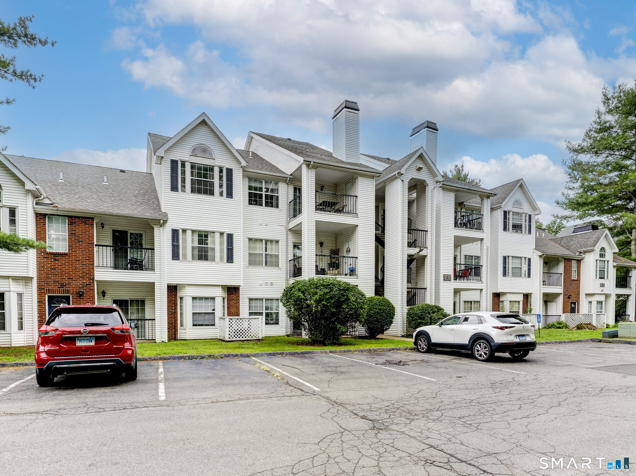 31 High Street East Hartford CT 06118