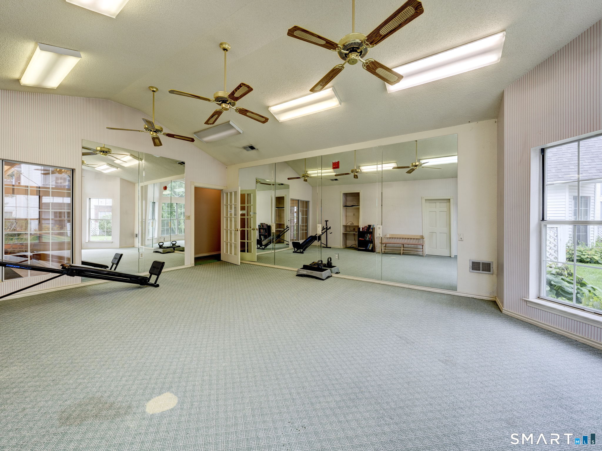 31 High Street East Hartford CT 06118