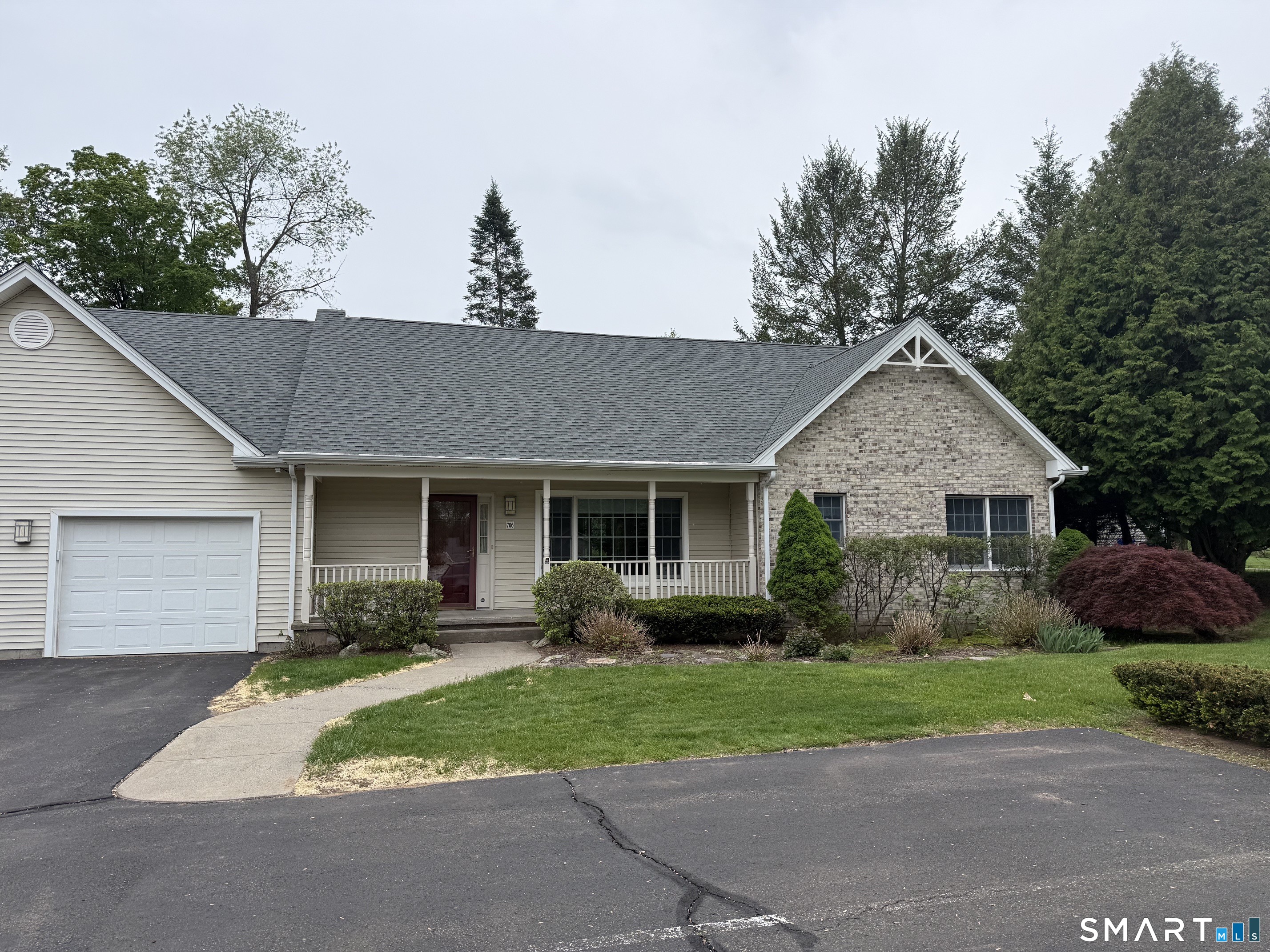 706 Kebalo Lane South Windsor CT 06074