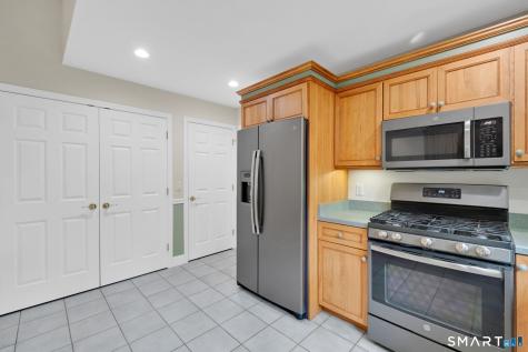 706 Kebalo Lane South Windsor CT 06074