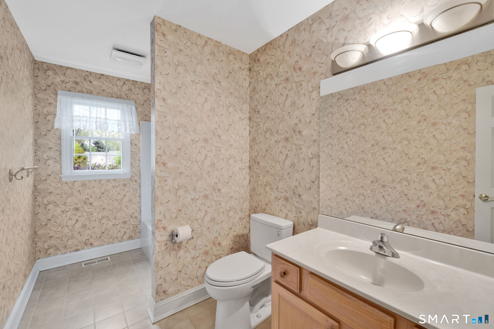 706 Kebalo Lane South Windsor CT 06074