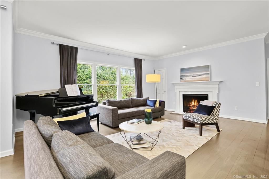 13 Old Stamford Road New Canaan CT 06840