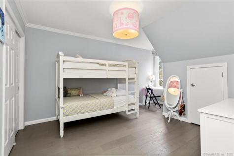 13 Old Stamford Road New Canaan CT 06840
