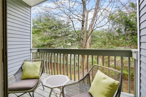13 Old Stamford Road New Canaan CT 06840