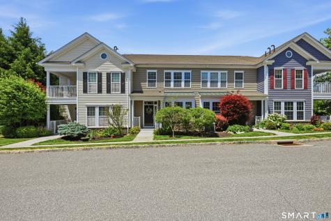 11 Orwich Court Danbury CT 06810
