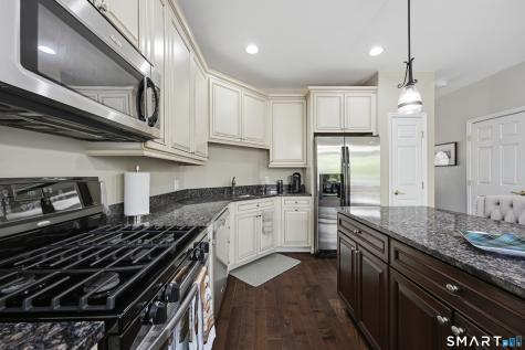 11 Orwich Court Danbury CT 06810