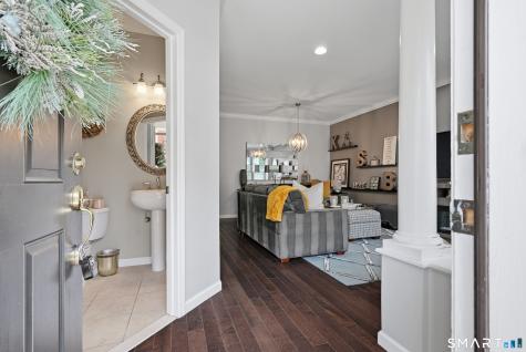 11 Orwich Court Danbury CT 06810