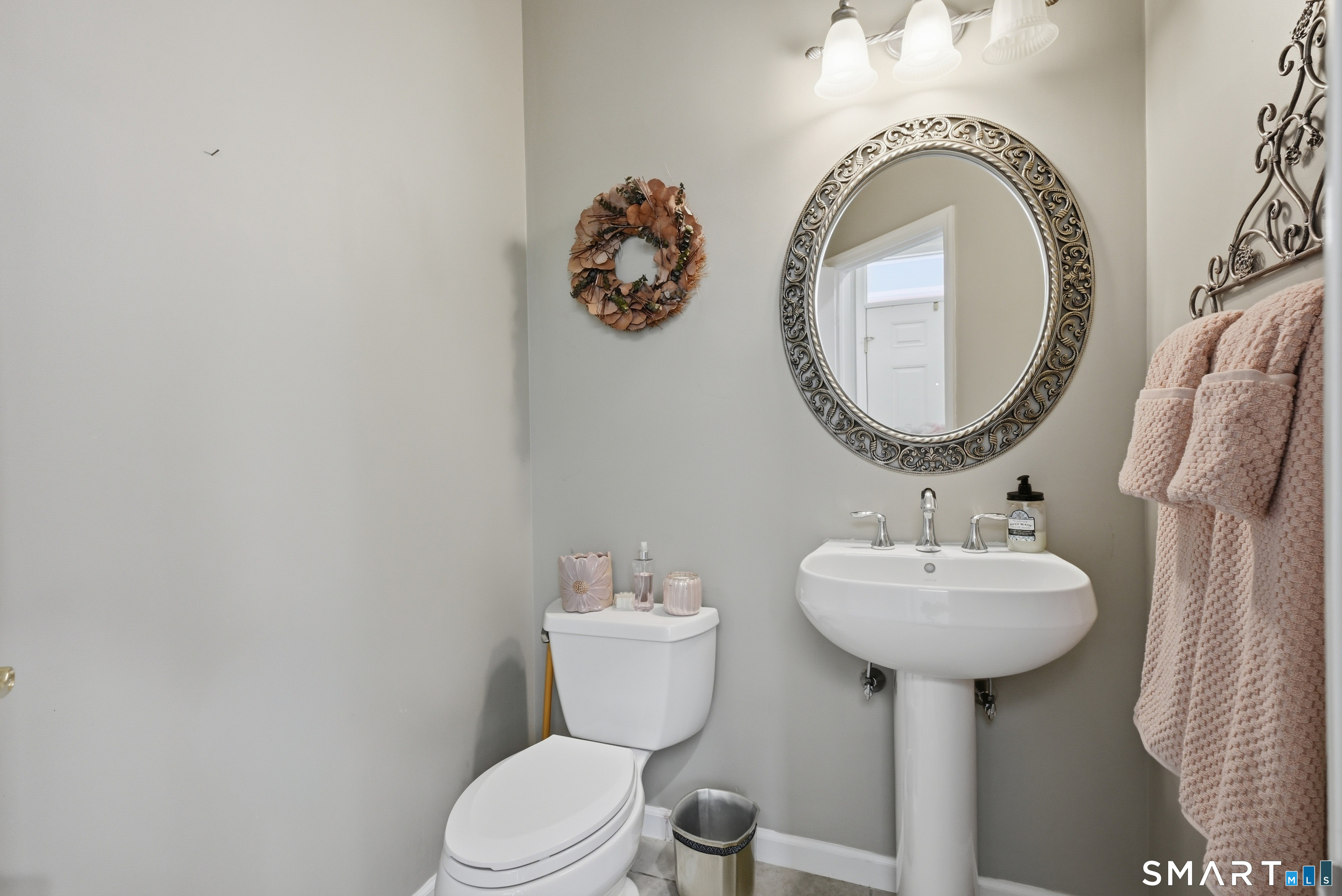 11 Orwich Court Danbury CT 06810