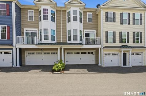 11 Orwich Court Danbury CT 06810