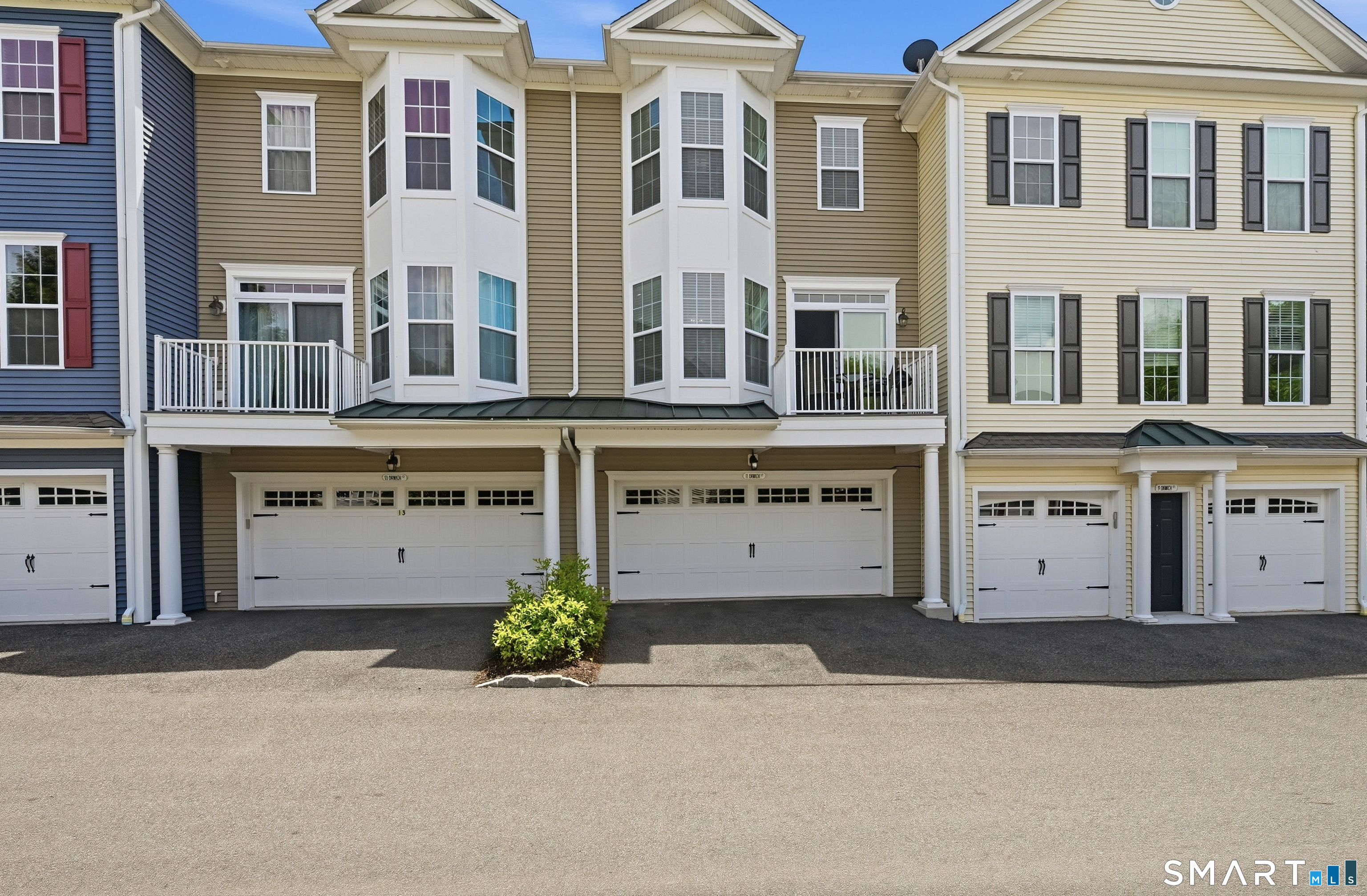 11 Orwich Court Danbury CT 06810
