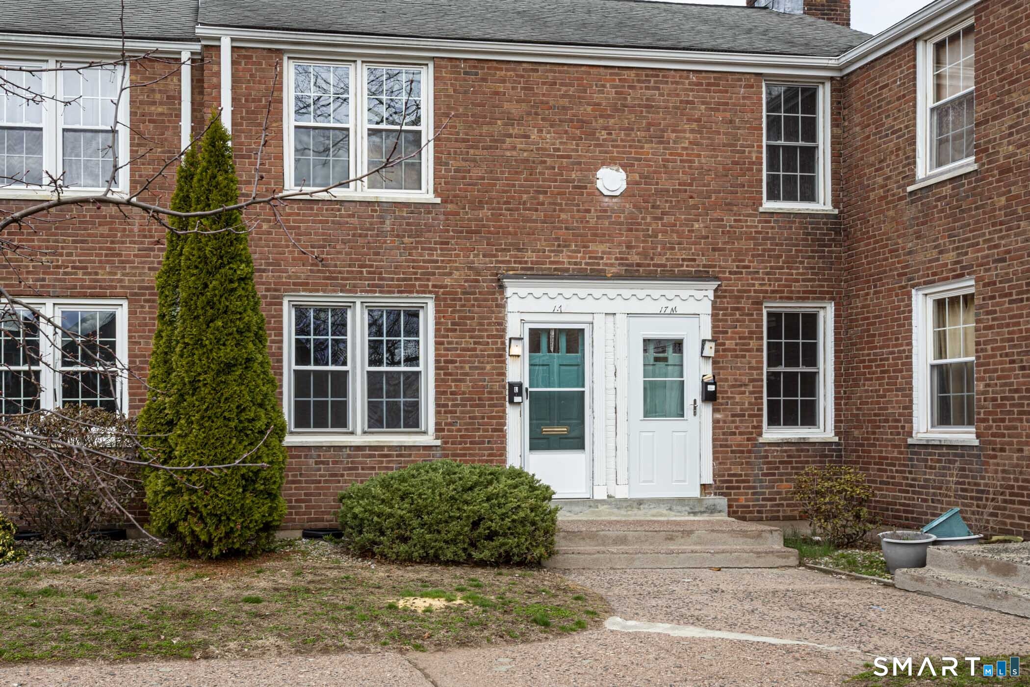 17 Garden Drive Manchester CT 06040