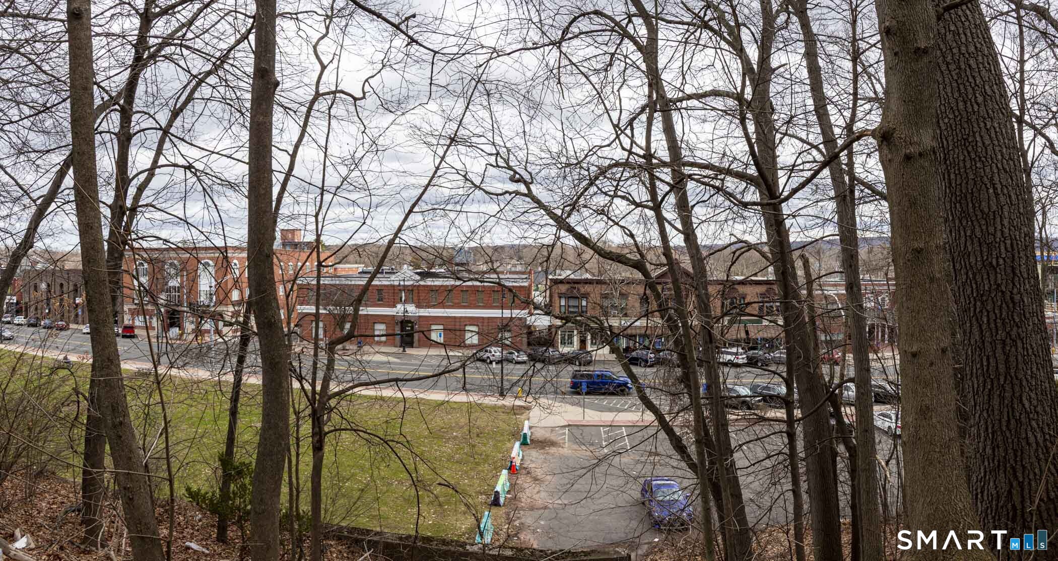 17 Garden Drive Manchester CT 06040