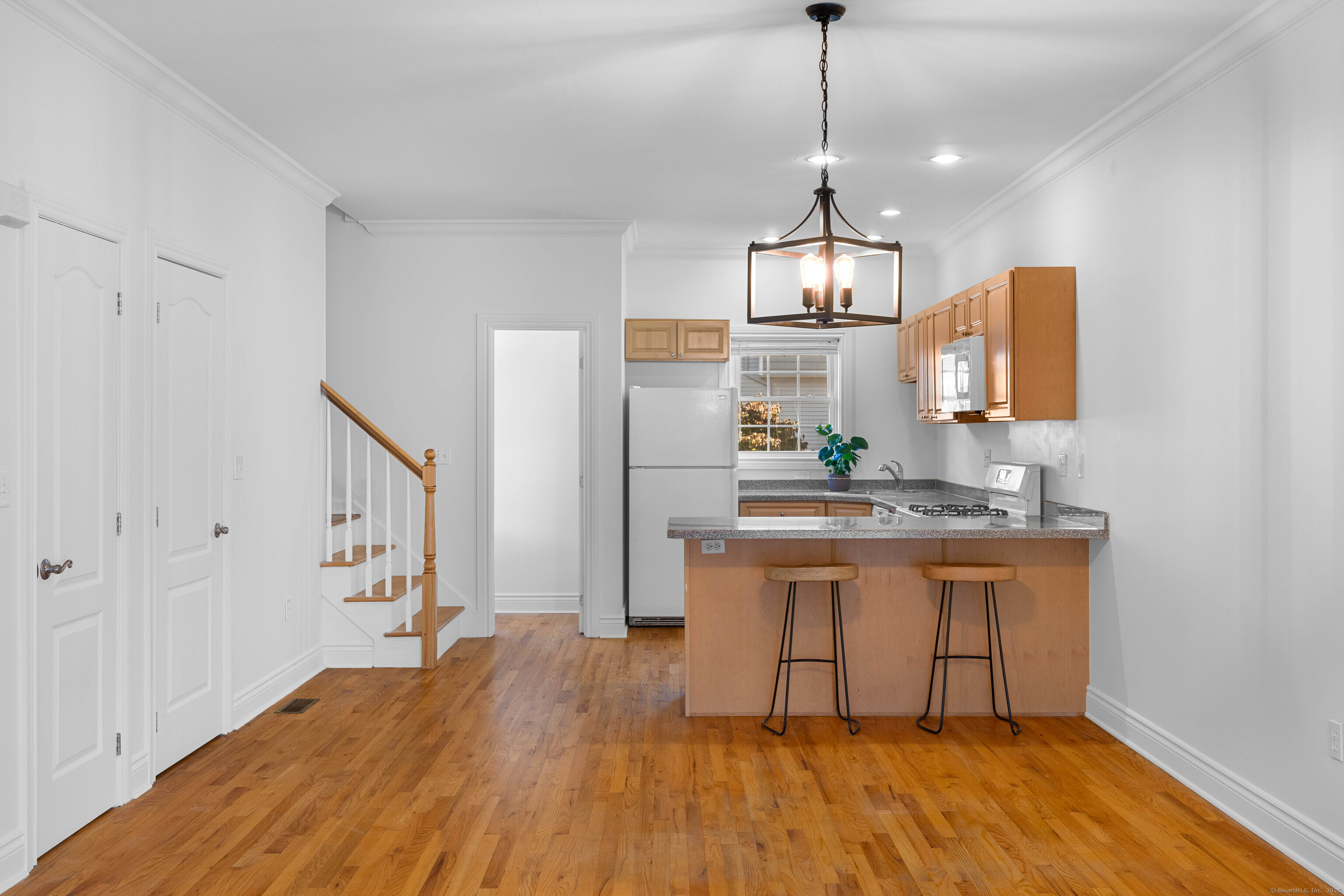 296 Hamilton Avenue Norwich CT 06360