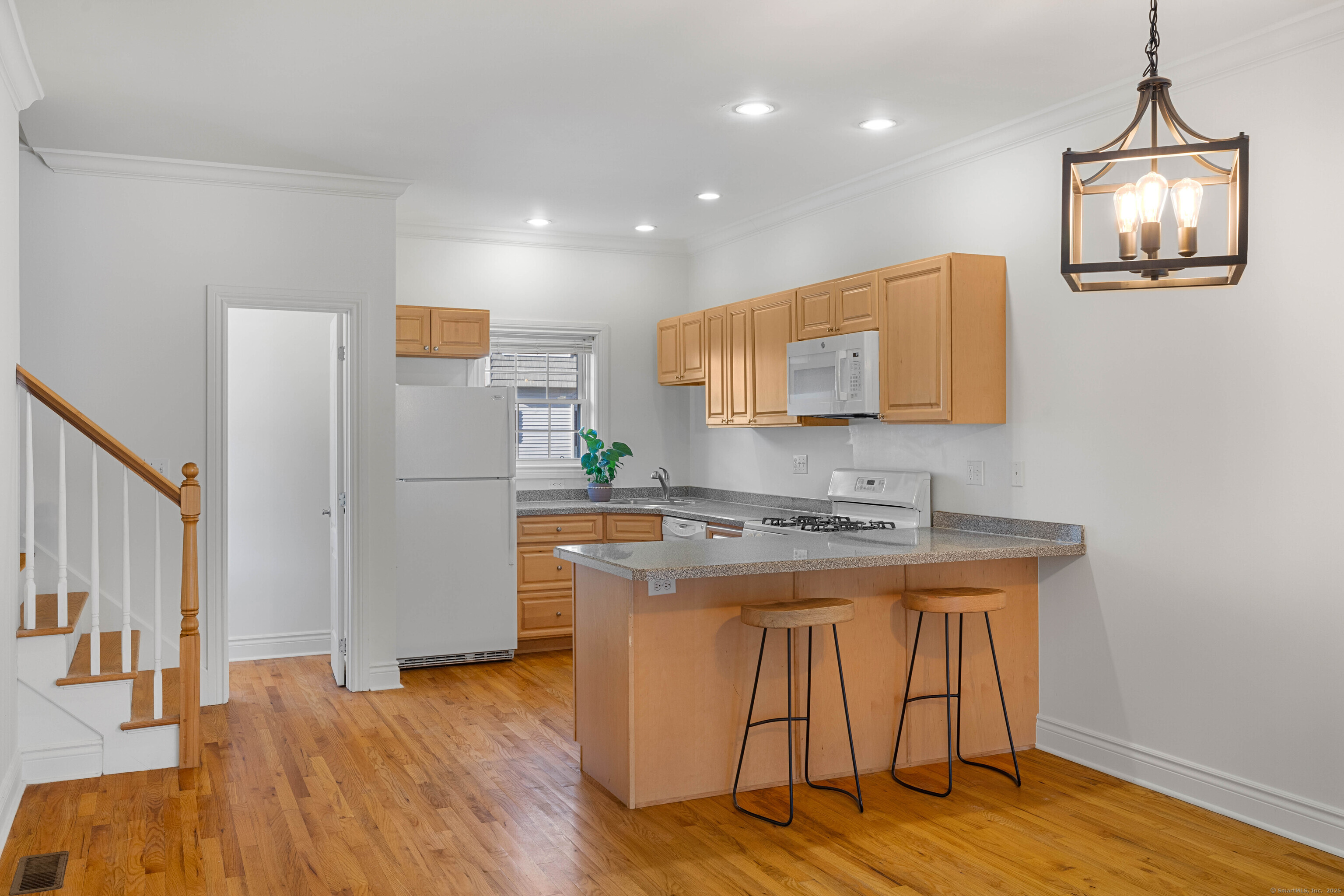 296 Hamilton Avenue Norwich CT 06360