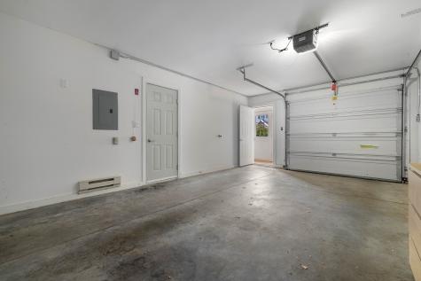 296 Hamilton Avenue Norwich CT 06360