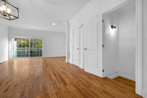 296 Hamilton Avenue Norwich CT 06360