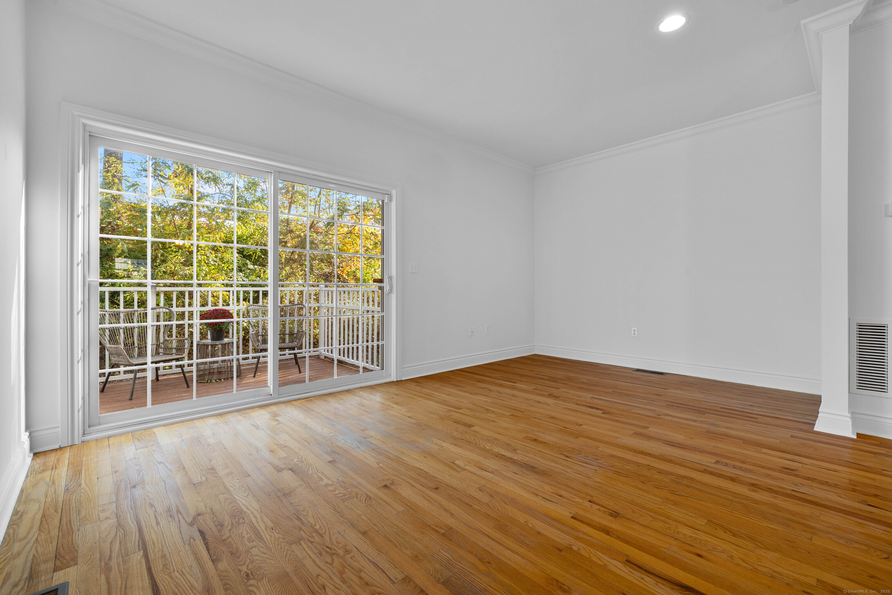 296 Hamilton Avenue Norwich CT 06360