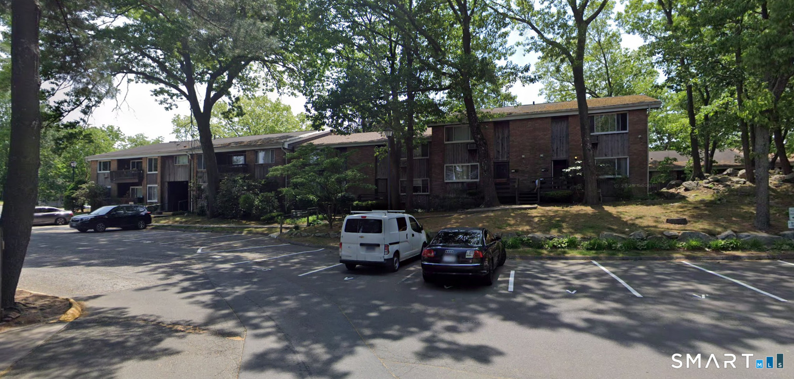 200 Woodmont Avenue Bridgeport CT 06606