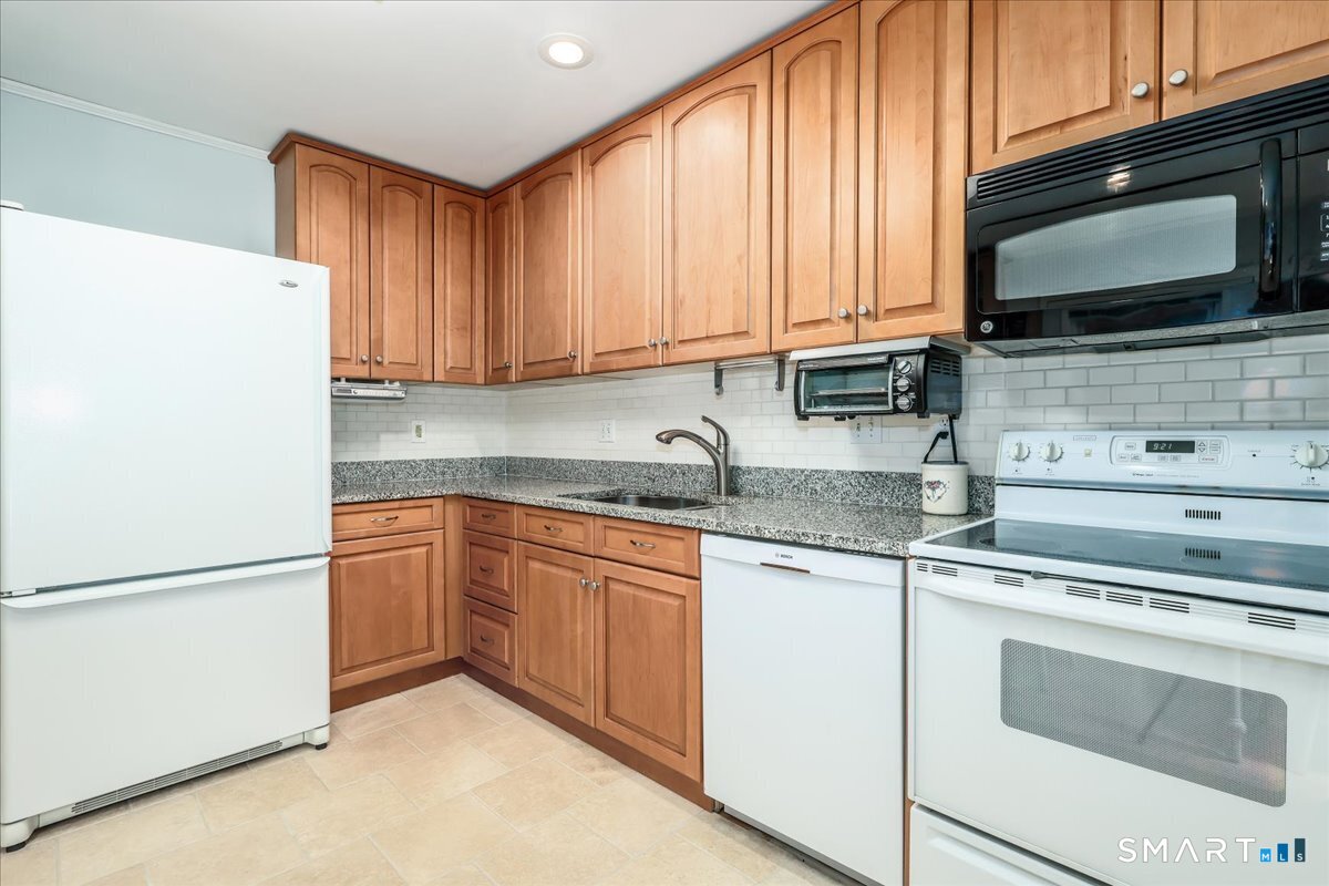 55 Sullivan Farm New Milford CT 06776