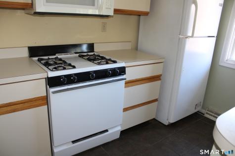 67 Apple Hill Newington CT 06111