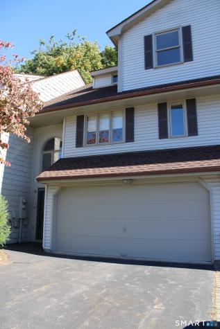 67 Apple Hill Newington CT 06111