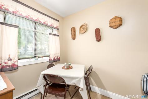 9 Hemlock Court Cromwell CT 06416