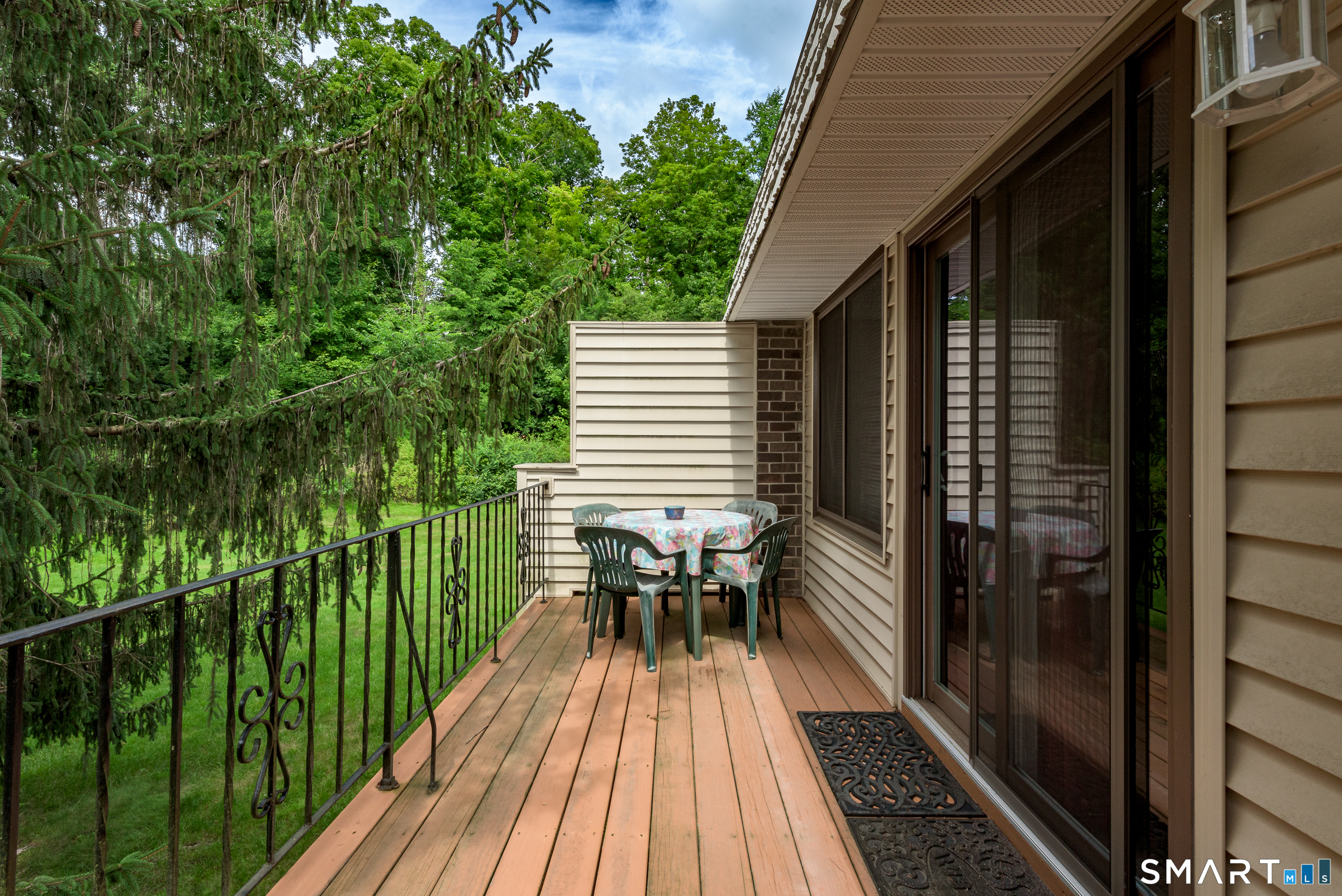 9 Hemlock Court Cromwell CT 06416
