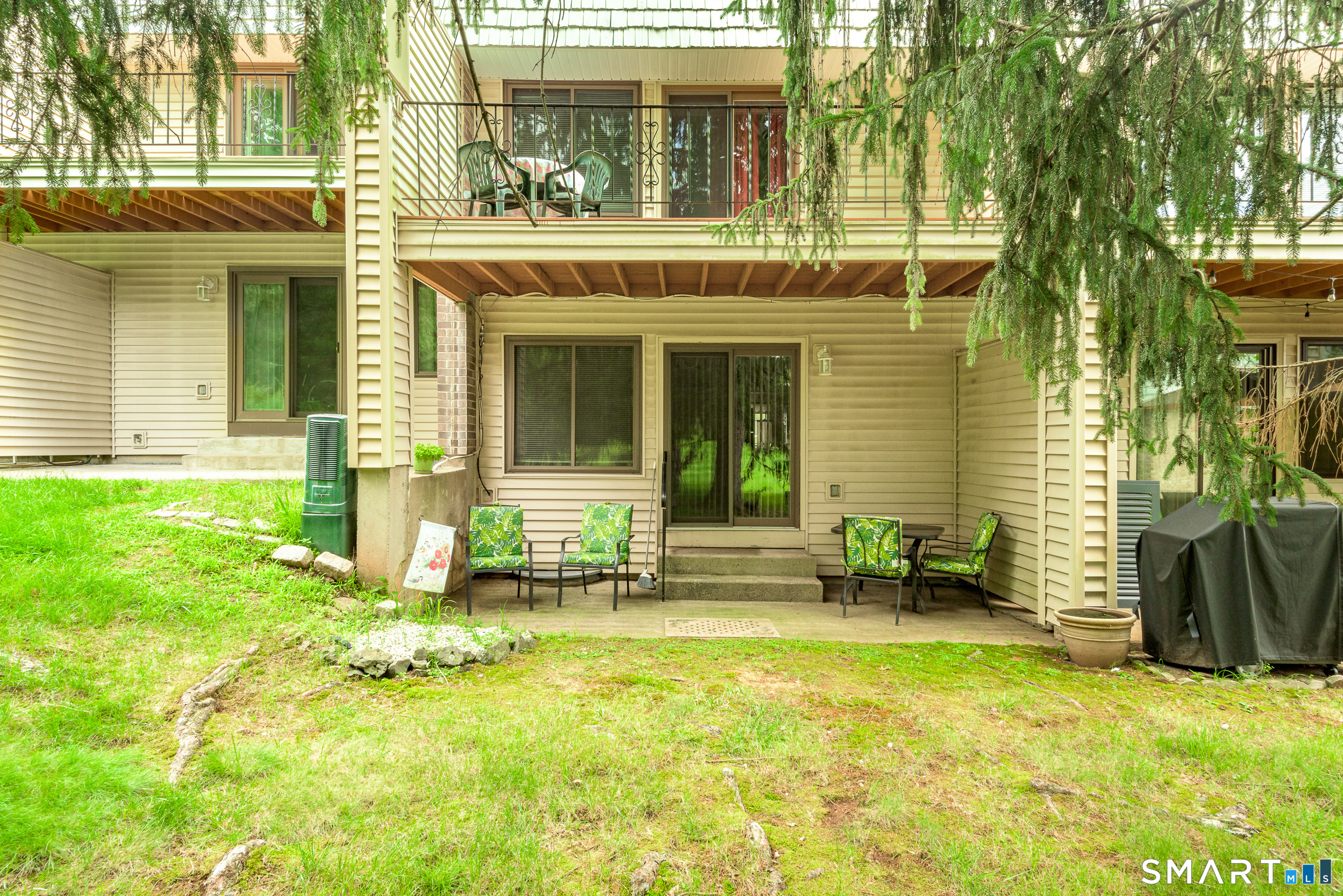 9 Hemlock Court Cromwell CT 06416