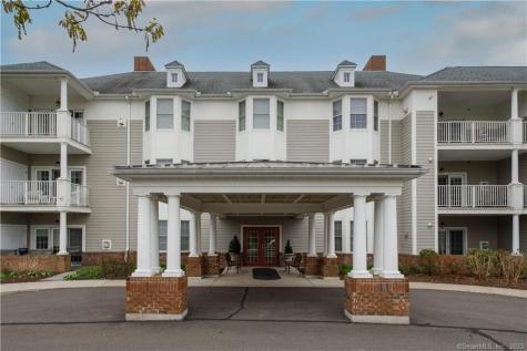 25 Cassandra Boulevard West Hartford CT 06107