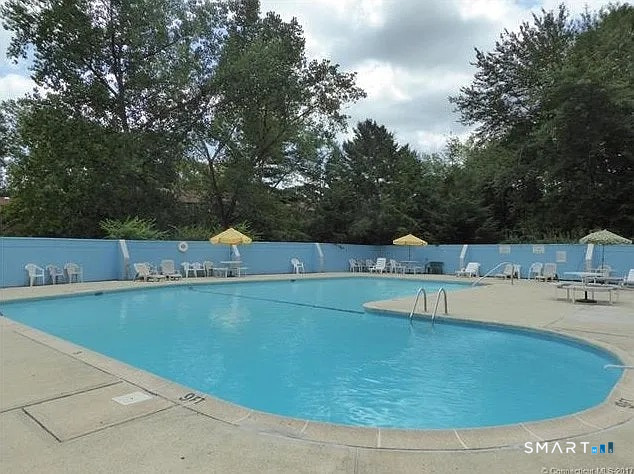 21 Towne House Road Hamden CT 06514