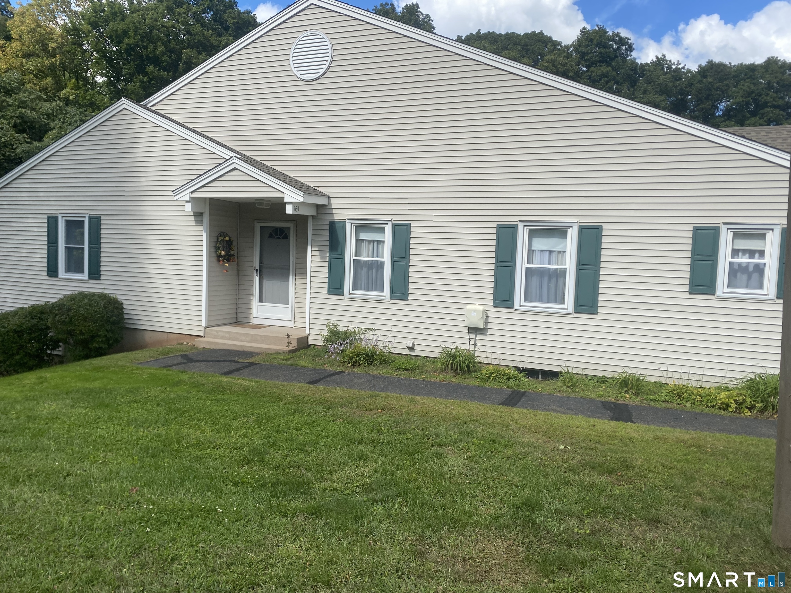 764 Kettle Path Southington CT 06489