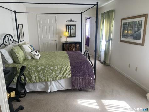 764 Kettle Path Southington CT 06489