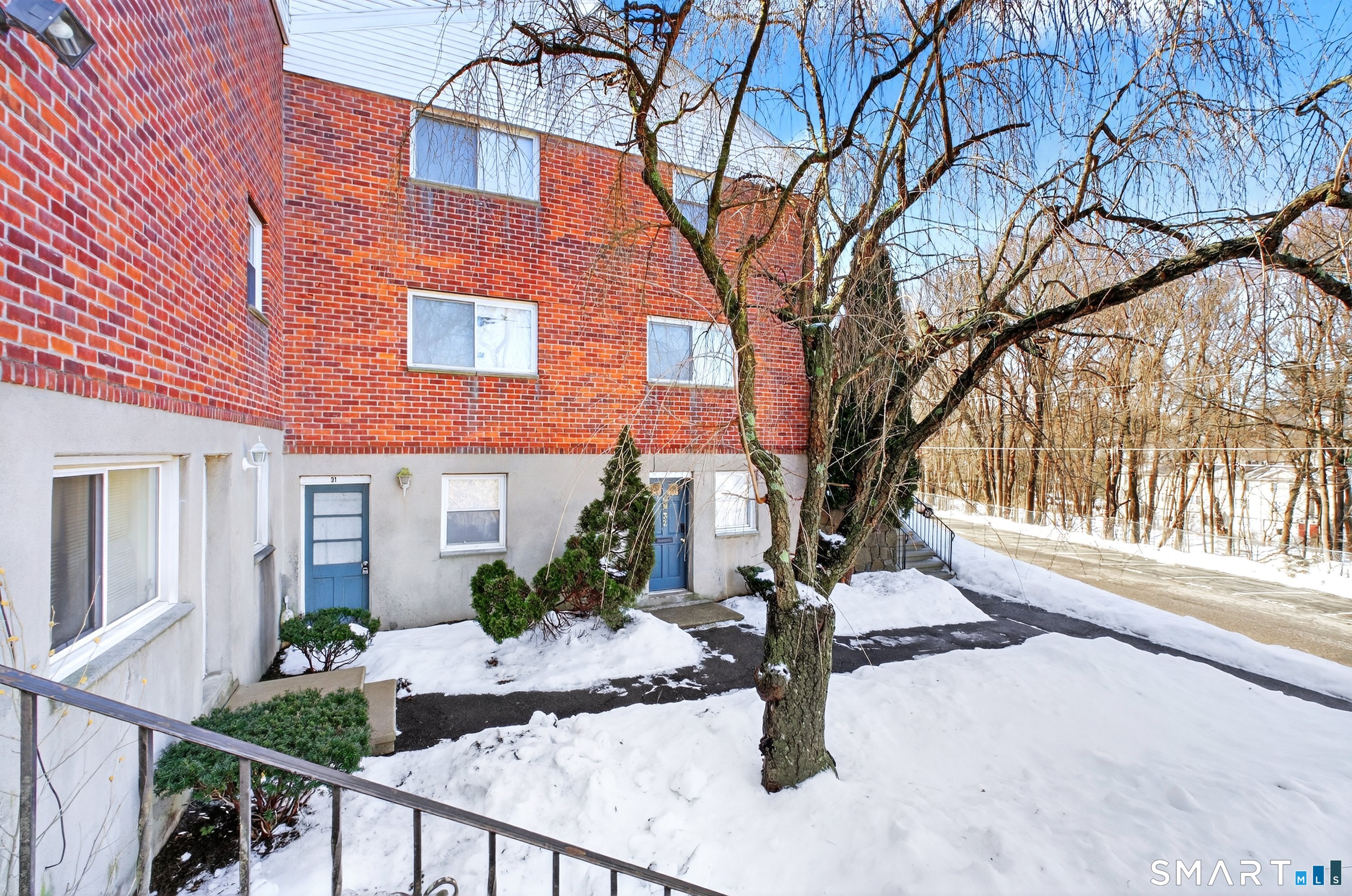 51-71 Park Avenue Danbury CT 06810